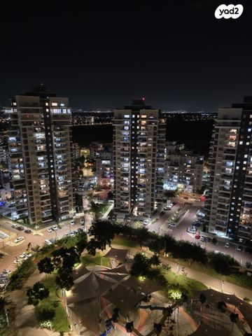 דופלקס, הפארק, חדרה