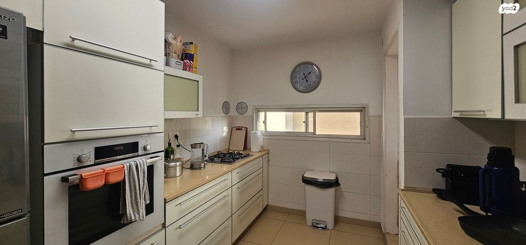 דירה, הקוממיות, קרית גת