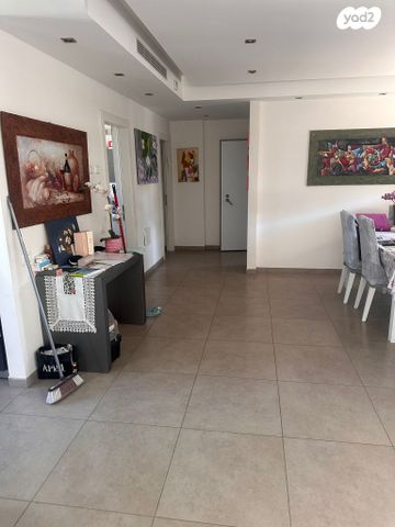 דירה, יוסף נקר, כפר גנים ג, פתח תקווה