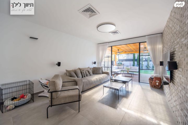 דו משפחתי, מורשה, רמת השרון