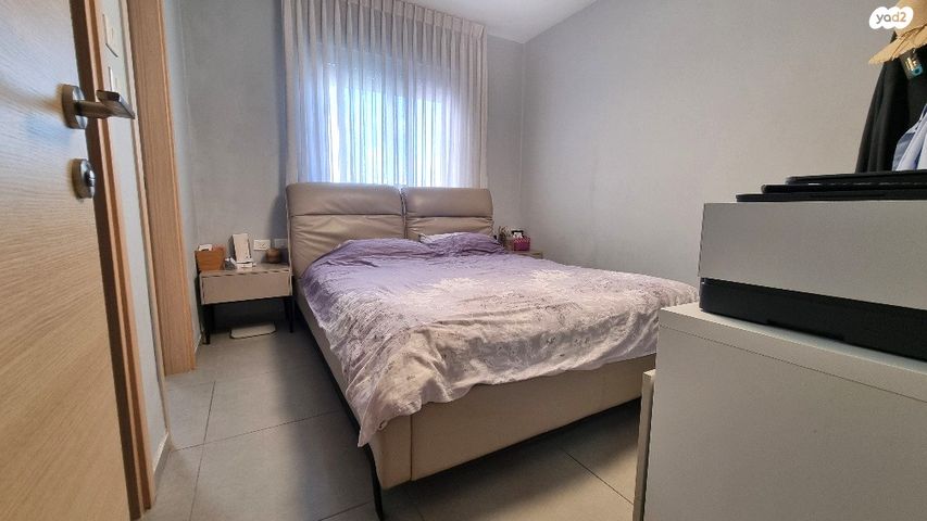 דירה, שער הגיא, יקנעם עילית