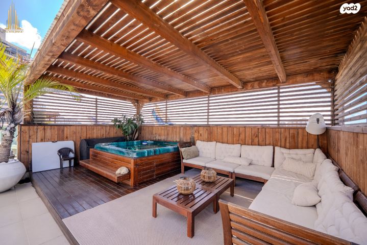 גג/ פנטהאוז, הזמורה, קרית כרמים, ראשון לציון