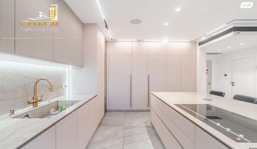 דירת גן, חמרא, עיר היין, אשקלון