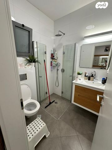 דירה, נחמני, קרית שמואל, טבריה