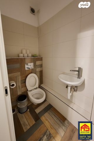 דירה, סנסן, צור הדסה