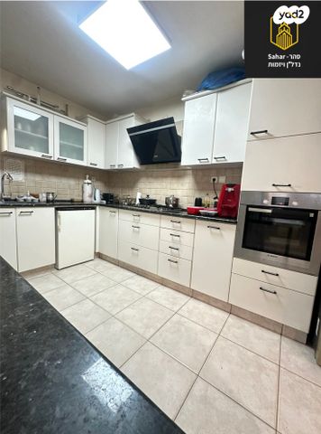 דירה, כפר סבא