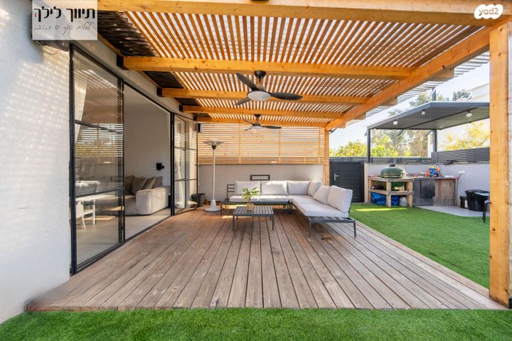 דו משפחתי, מורשה, רמת השרון