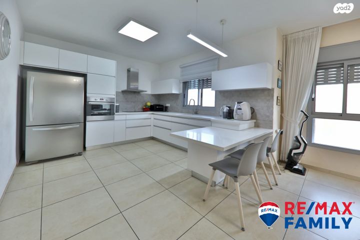 דירה, אוסישקין 3, מוצקין הותיקה, קרית מוצקין