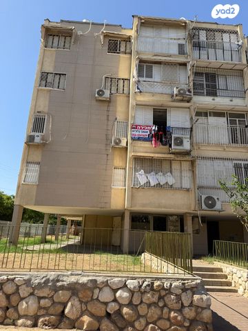 דירה, יצחק בן צבי 18, אשכול, רמלה