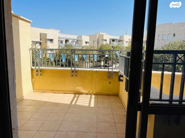 דירה, שבט, הכרמים, מודיעין מכבים רעות