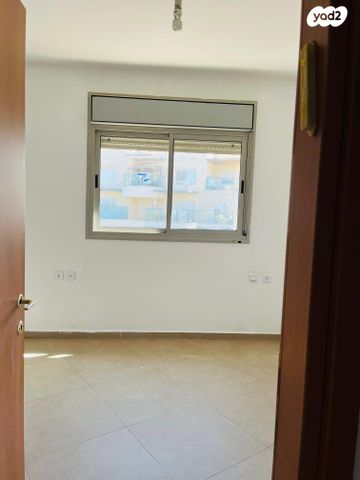 דירה, שבט, הכרמים, מודיעין מכבים רעות