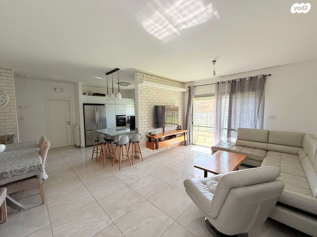 דירה, חומת שמואל, הר חומה, ירושלים