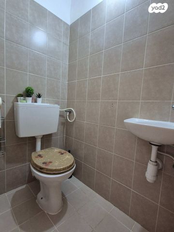 דירה, הר גלבוע, בימת תל חי / מורדות הרי נפתלי, קרית שמונה