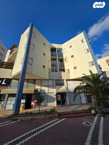 הרברט סמואל 95