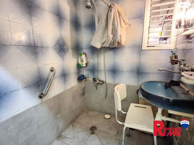 דירה, הר הצופים 38, קרית שרת מזרח, חולון