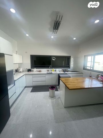 דו משפחתי, נחליאלי, גבעת הסביונים, קרית מלאכי