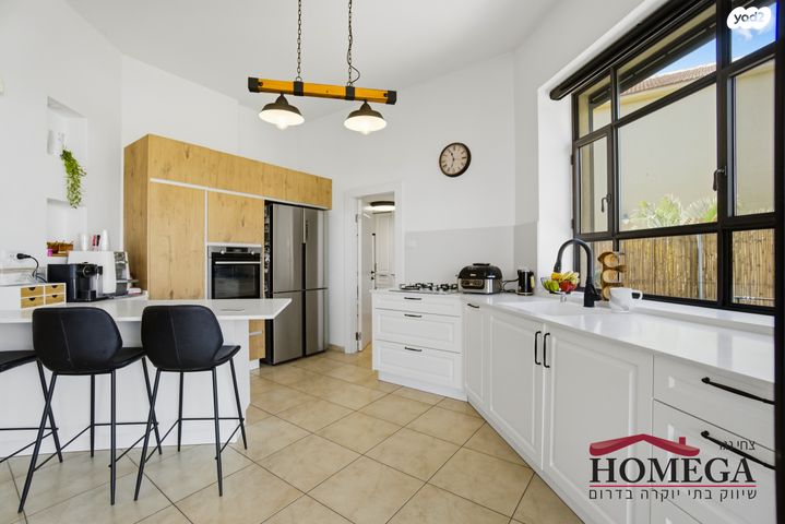 בית פרטי/ קוטג', מיתר / כרמית