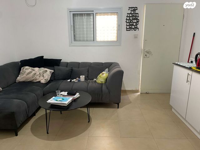 דירת גן, הכותל המערבי, שכונה א', באר שבע