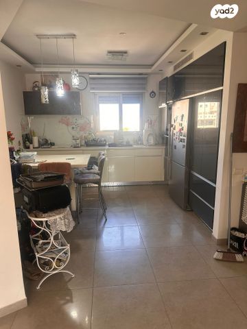 דירה, יוסף נקר, כפר גנים ג, פתח תקווה