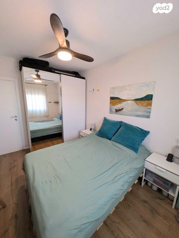 דירה, נווה אפק, ראש העין