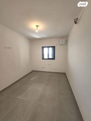 דירה, חיים לסקוב 7, נאות שמיר, רמלה