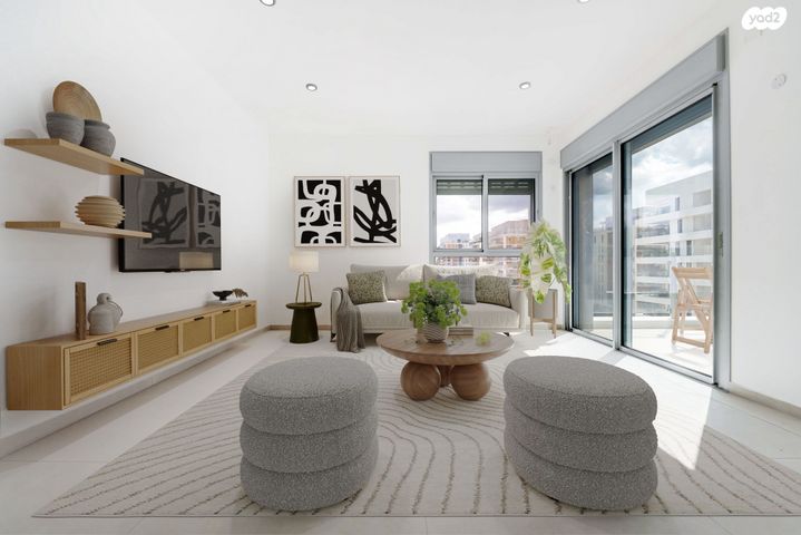 דירה, רחבעם זאבי, גליל ים (מתחם הכוכבים), הרצליה