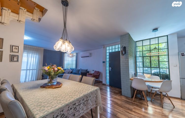 דו משפחתי, רמת ישי