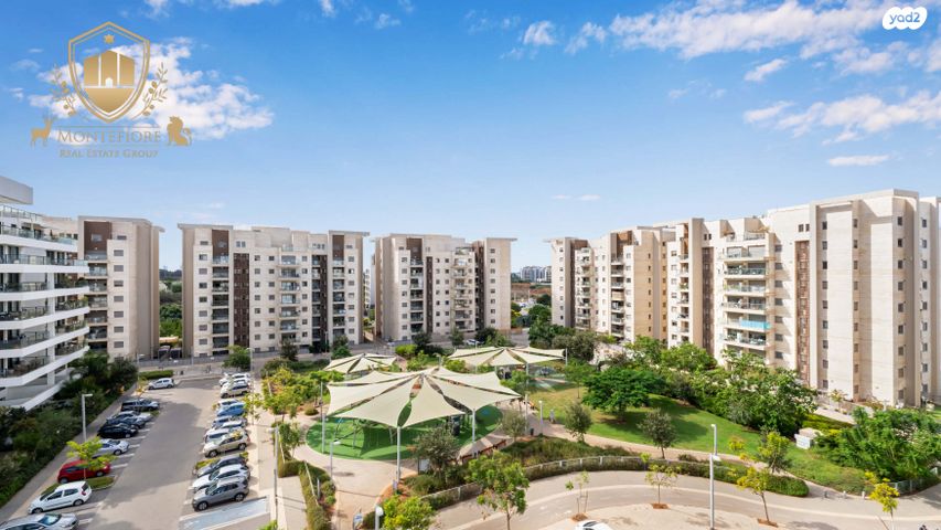 דירה, רחבעם זאבי, גליל ים (מתחם הכוכבים), הרצליה