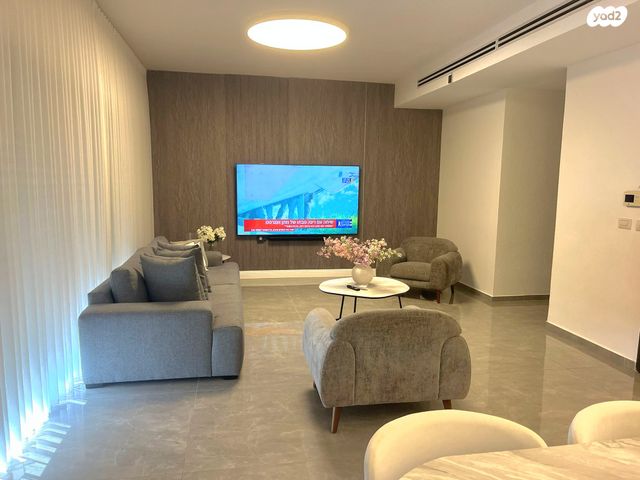 יער אלונים 16