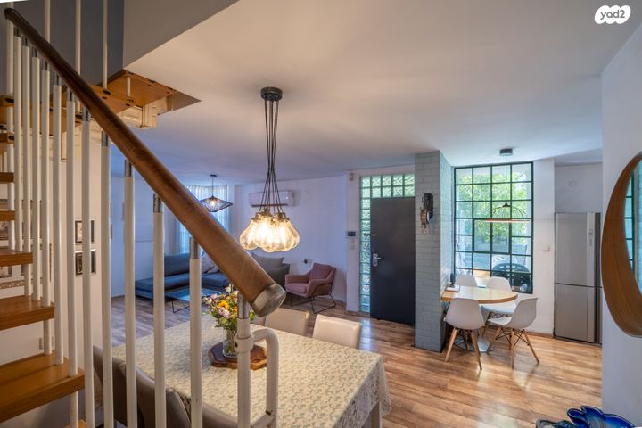 דו משפחתי, רמת ישי