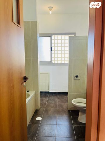 דירה, שבט, הכרמים, מודיעין מכבים רעות