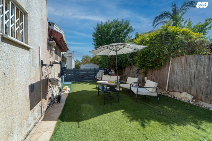 דו משפחתי, רמת ישי