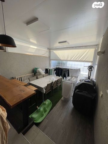 דו משפחתי, נחליאלי, גבעת הסביונים, קרית מלאכי