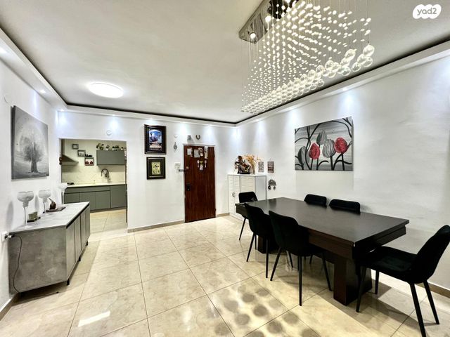 דירה, בורוכוב 12, צפון מערב מרכז העיר, נתניה