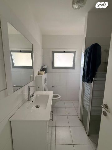 דירה, נתיבות