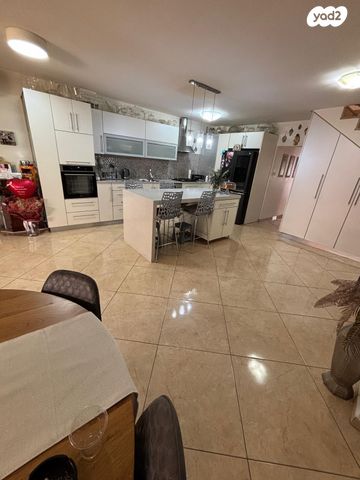 בית פרטי/ קוטג', הנרד, עיר גנים, ירושלים