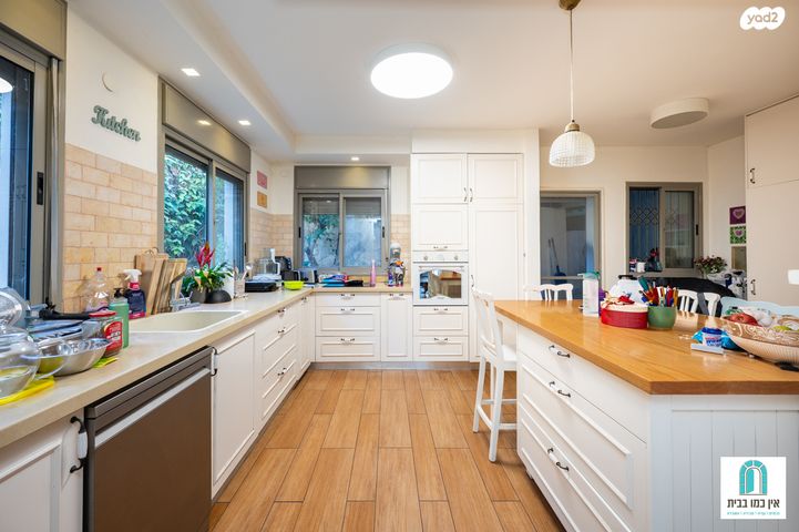 דו משפחתי, בנימינה גבעת עדה