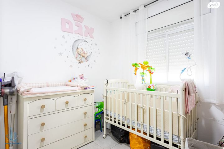 דירה, סחלב, אבן גבירול, רחובות