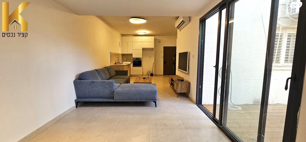 דירה, כפר סבא