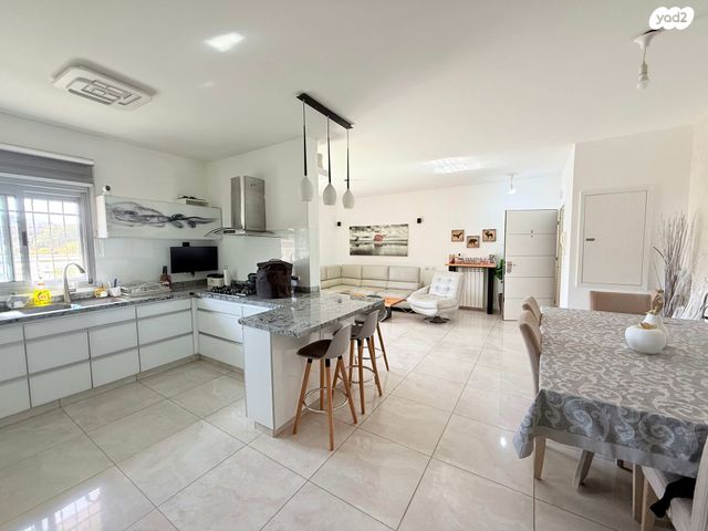 דירה, חומת שמואל, הר חומה, ירושלים