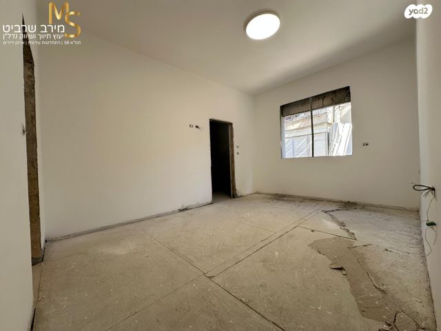 דירה, דוד פינסקי, כבירים, חיפה