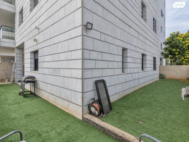 דירת גן, המשוט, נאות רבין, יבנה