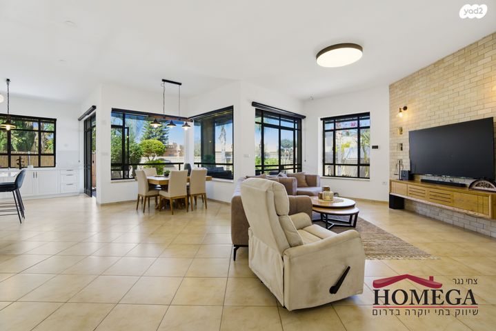 בית פרטי/ קוטג', מיתר / כרמית