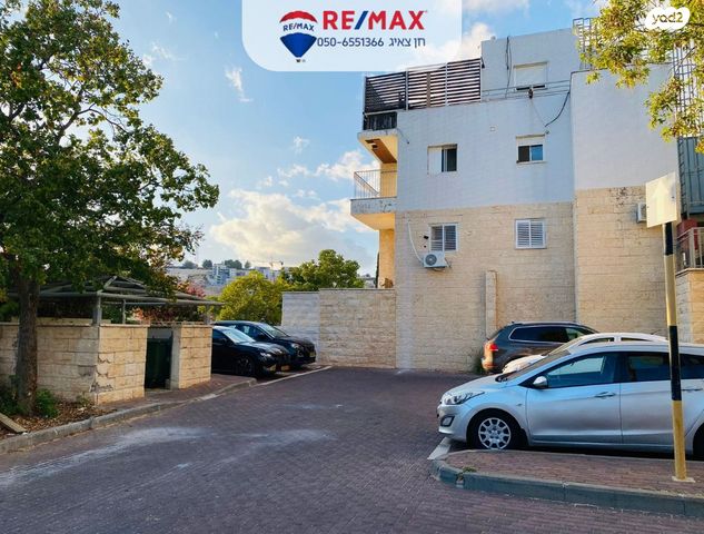 גג/ פנטהאוז, נתיב הל"ה, רמת רבין מערב, כרמיאל