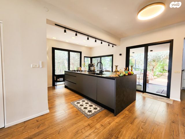 בית פרטי/ קוטג', יובלים, יובלים