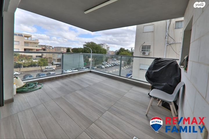 דירה, אוסישקין 3, מוצקין הותיקה, קרית מוצקין