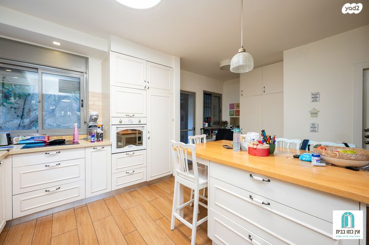 דו משפחתי, בנימינה גבעת עדה