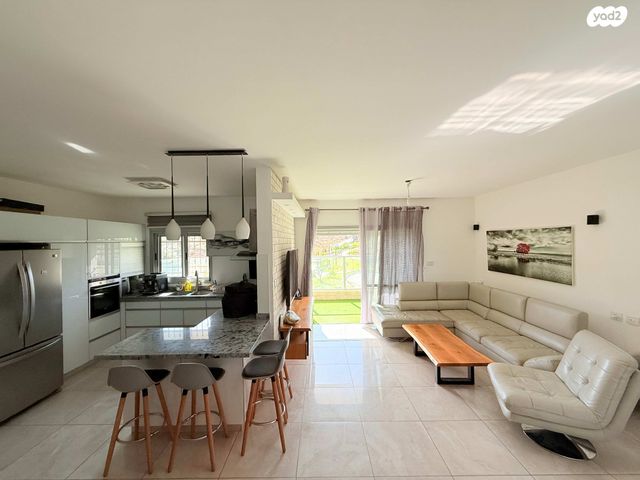 דירה, חומת שמואל, הר חומה, ירושלים