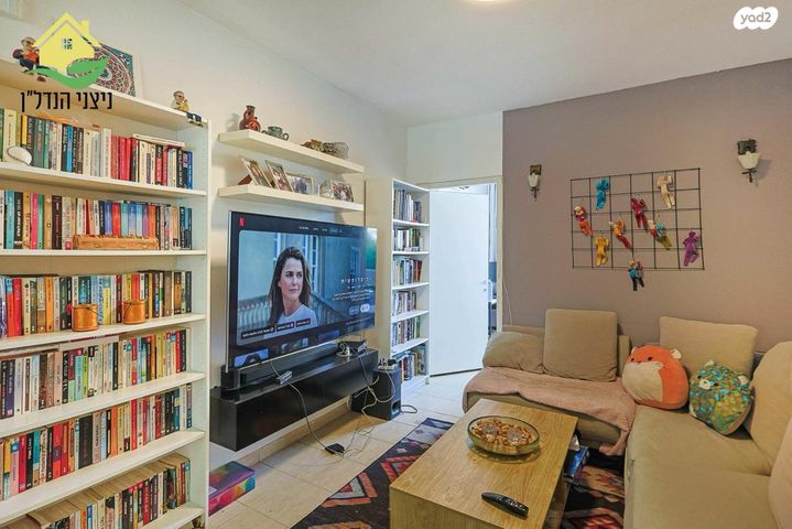 דירה, החבצלת 3, קיראון, קרית אונו