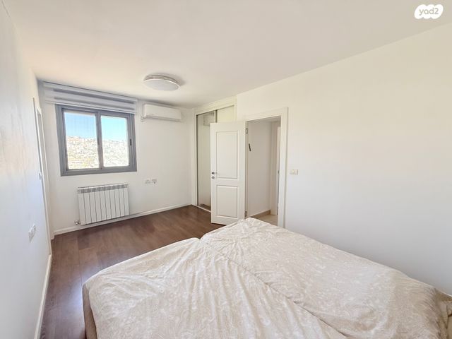 דירה, אליהו קורן 42, חומת שמואל, הר חומה, ירושלים